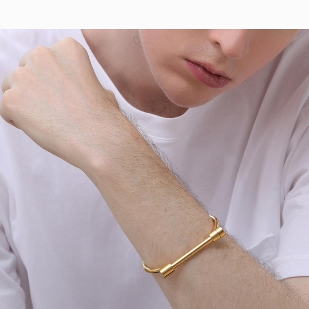 D-shape bracelet 18k gold plated unisex